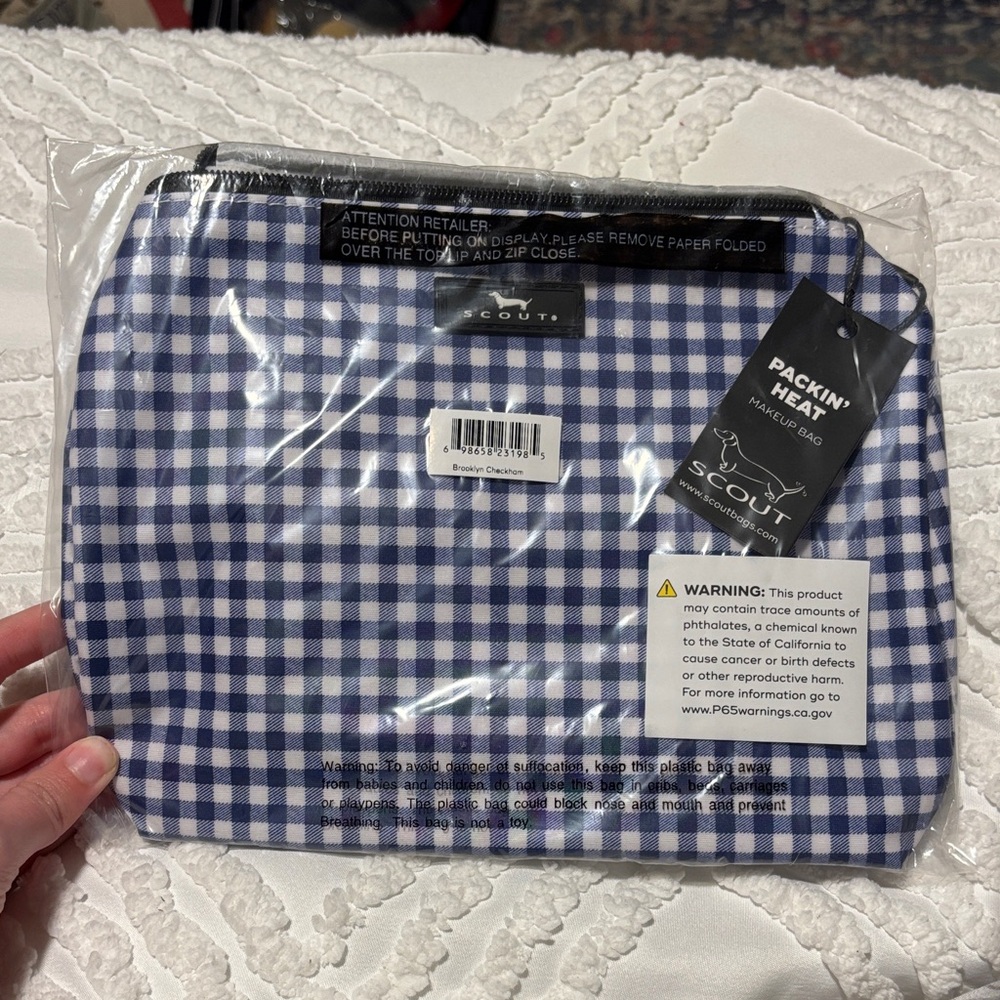Scout Navy and White Gingham Pouch
